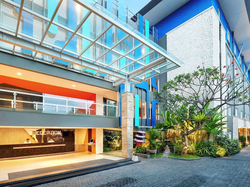Primera Hotel Seminyak - photo 1
