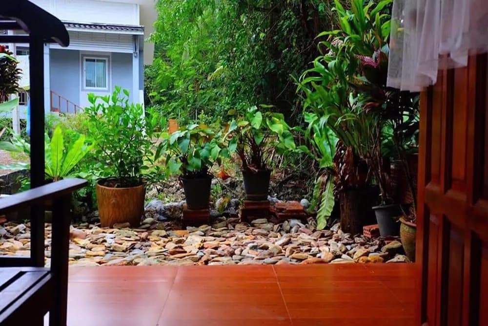 Copa Lanta Guesthouse - photo 17