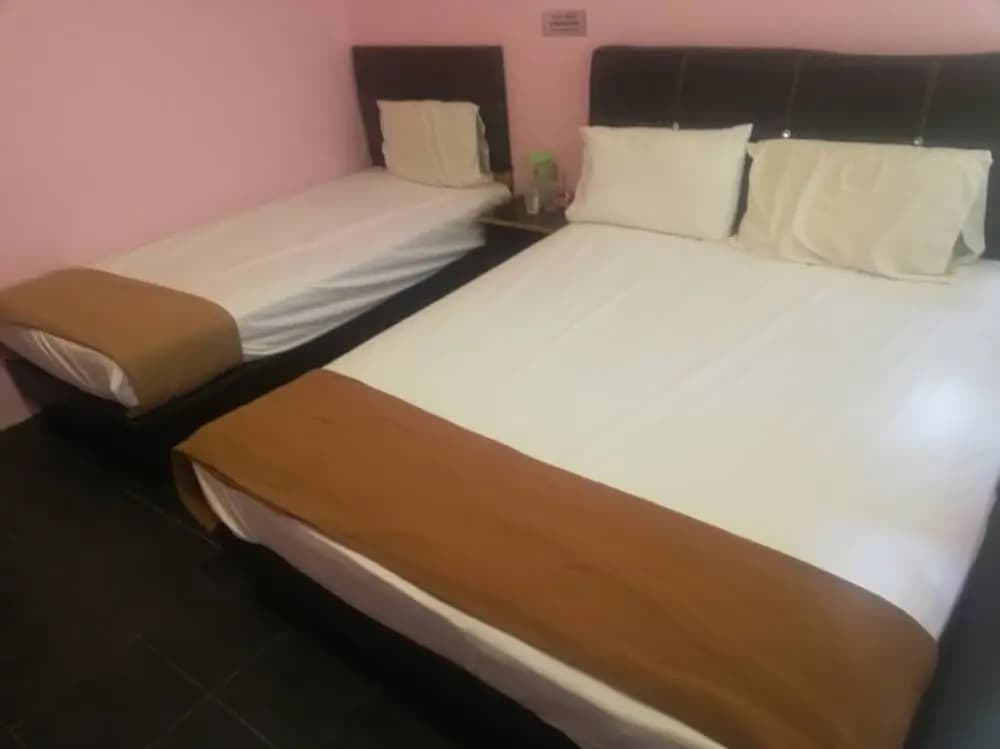 OYO 90062 I Hotel - photo 5