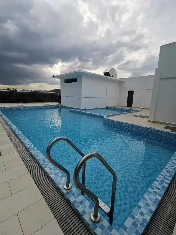 Hotel Mutiara - photo 3