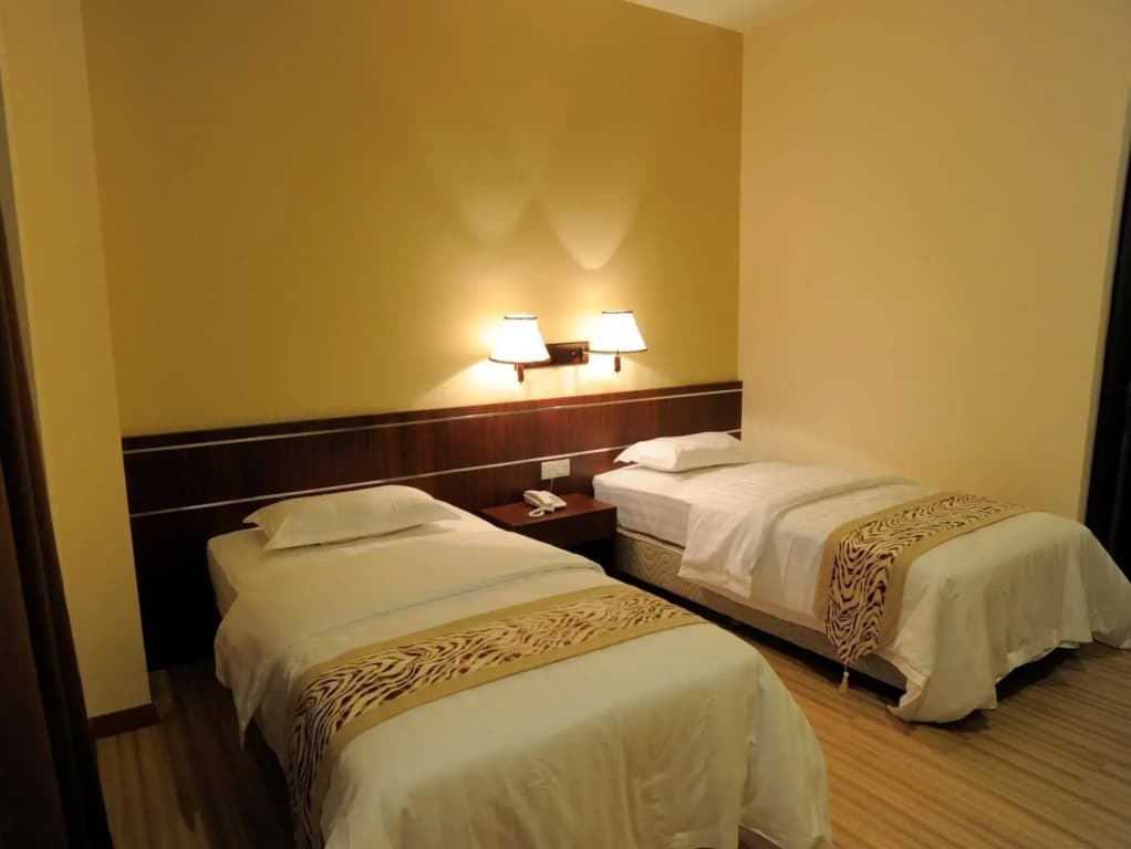One Avenue Hotel - photo 3
