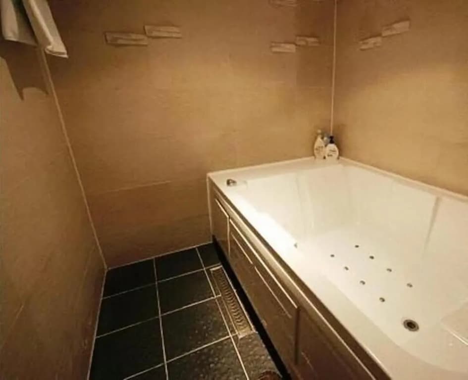 Fox Hotel - photo 7