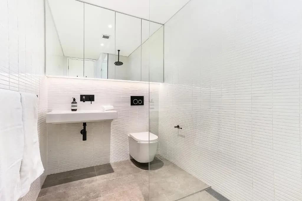 Stylish 1 bedroom retreat in trendy Surry Hills - 6 BRK - photo 8