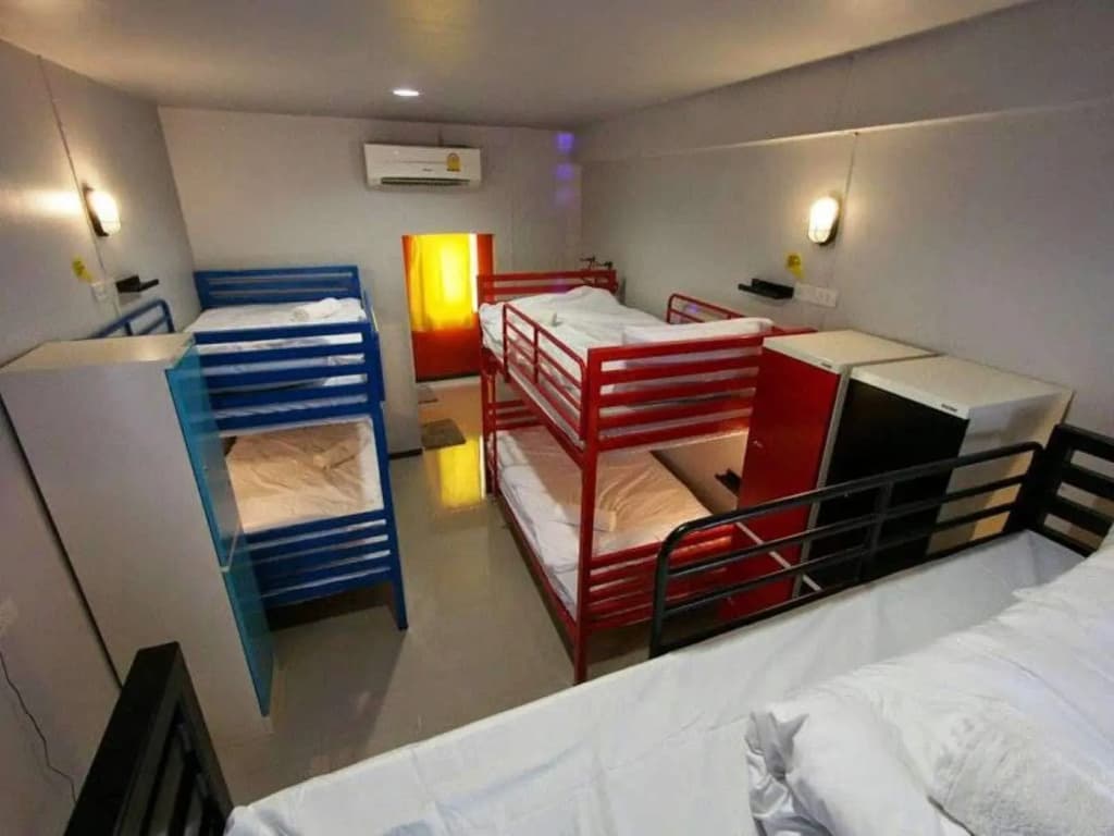 S1 Hostel - photo 4