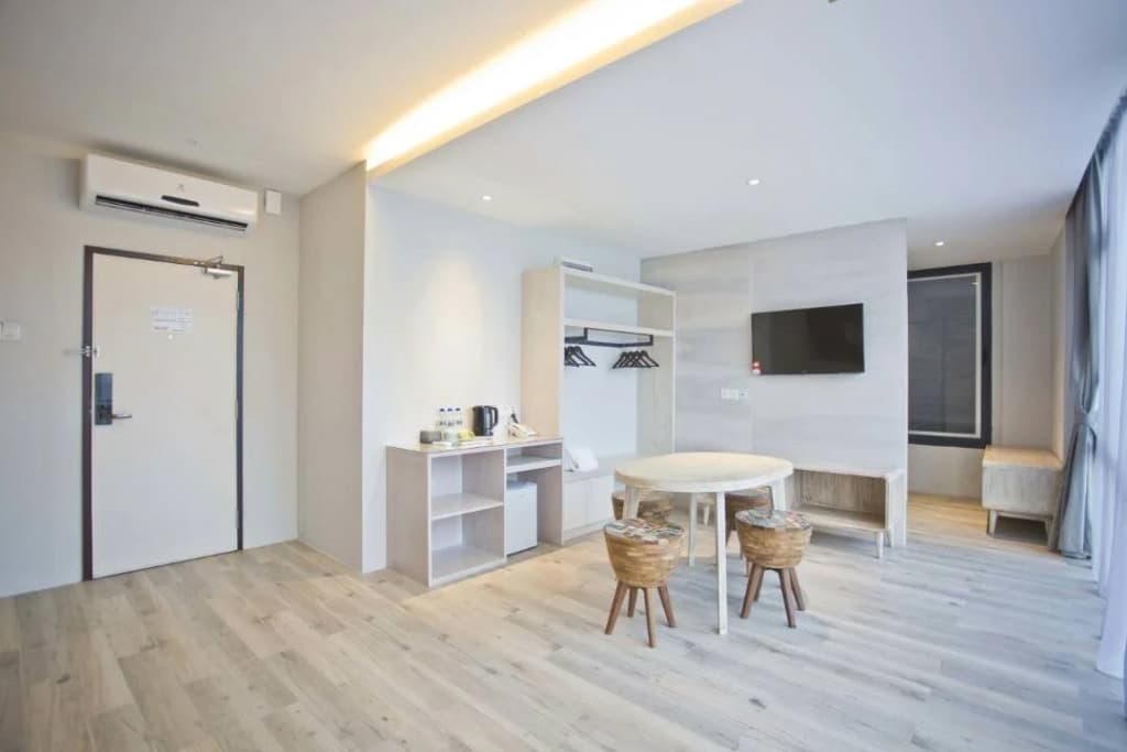 M+ Boutique Hotel - photo 2