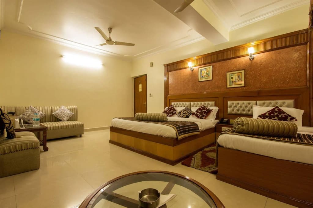 Hotel C Park Inn - photo 4
