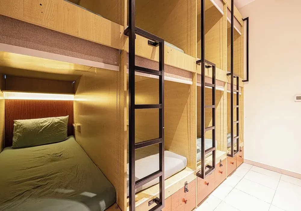 Next'House - Business Boulevard Hostel - photo 3