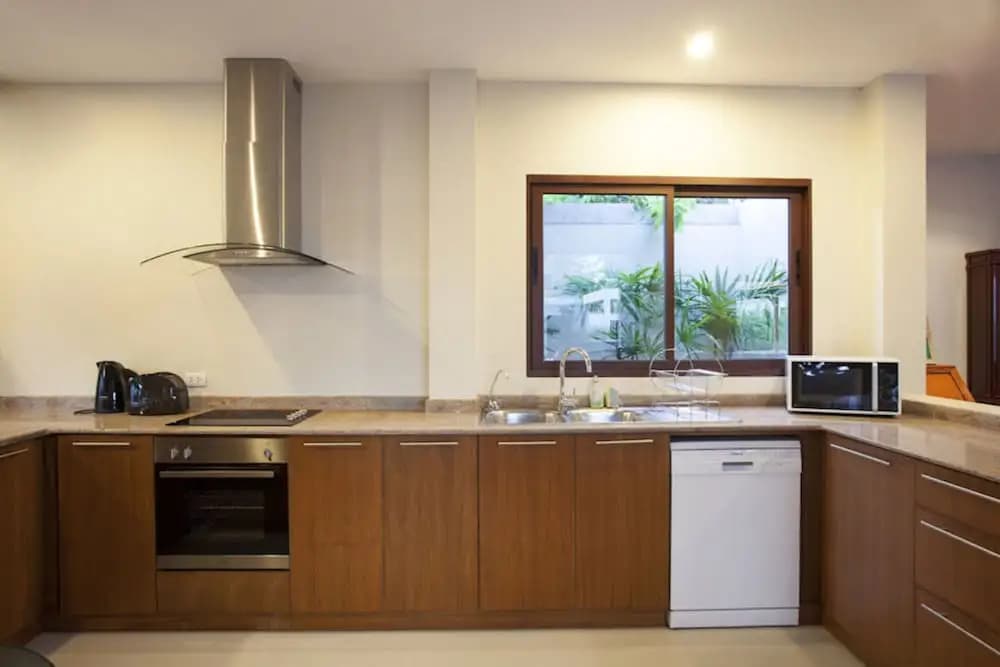 Exotic Boutique 4BR Pool Villa Toya - photo 13