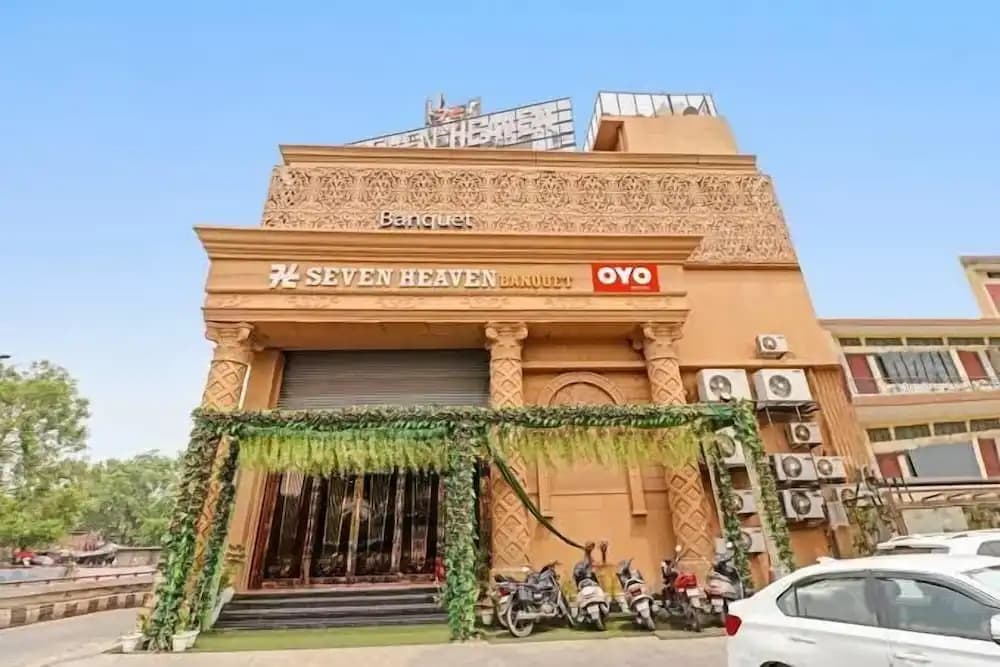 Hotel Seventh Heaven - photo 6