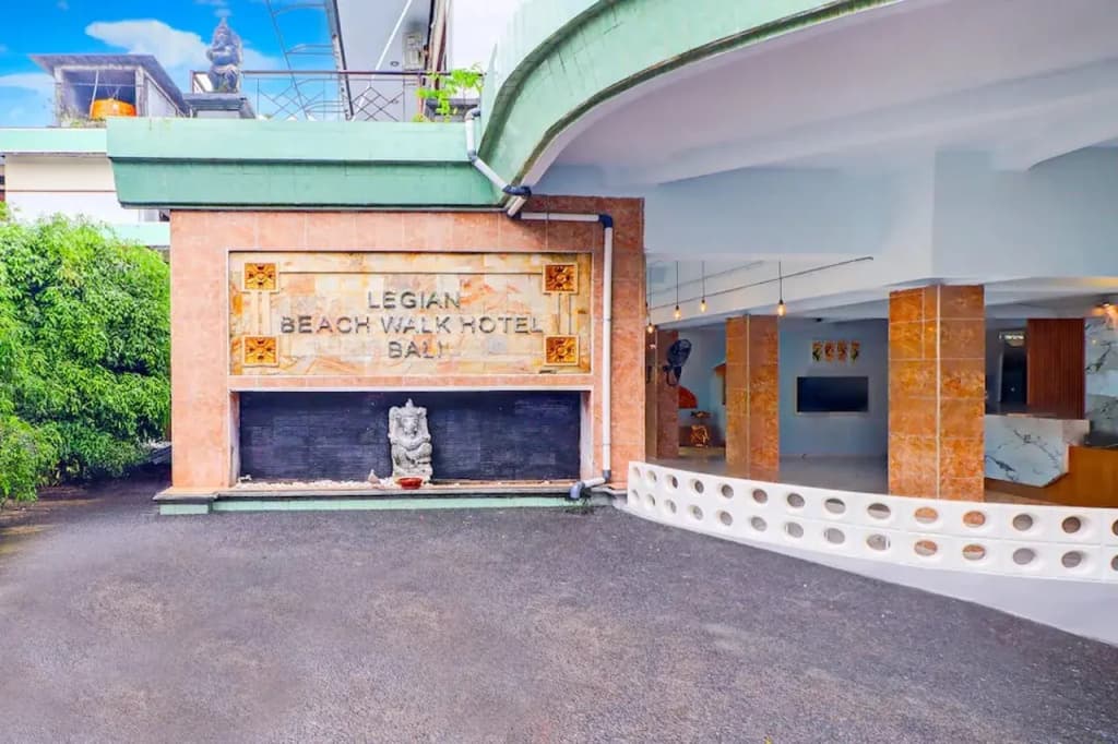 Sayang Maha Mertha Hotel - photo 29