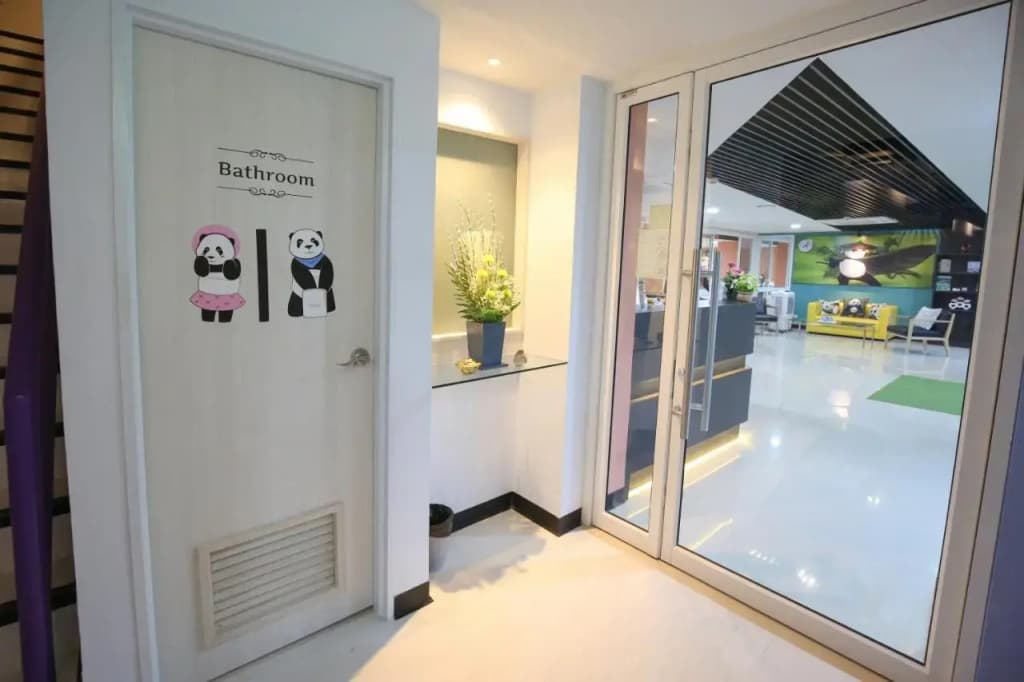 Lucky Panda Hotel - photo 14