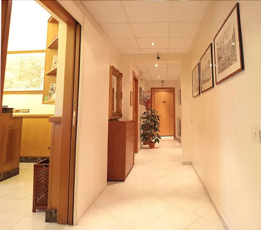 Hotel Euro Quiris - photo 1