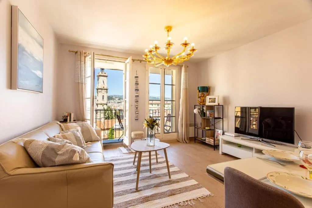 Providence - ELEGANT F3, VUE INCROYABLE, BALCON,ASCENSEUR, WIFI - photo 2