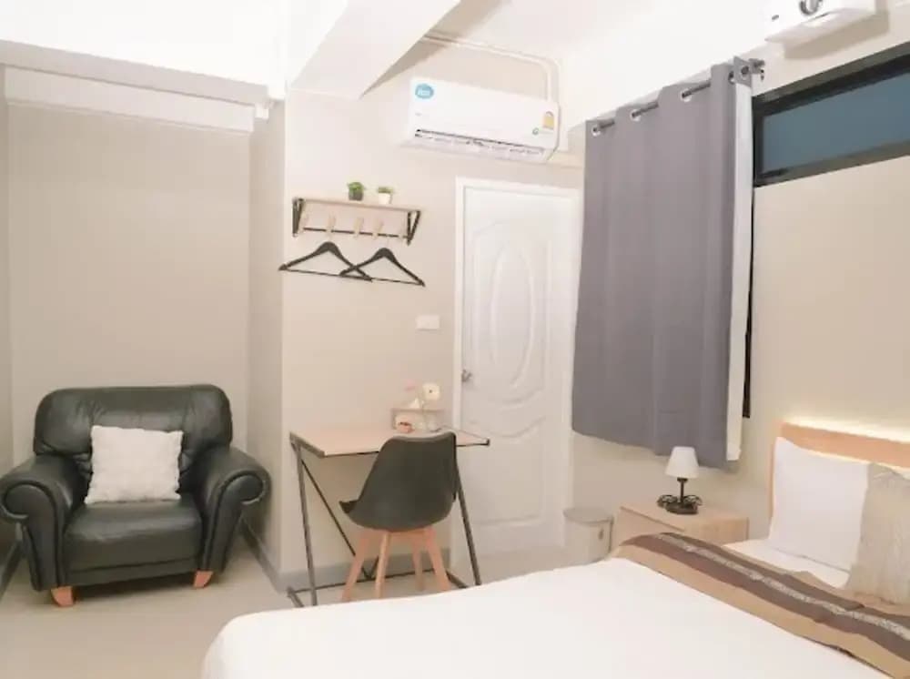 BnB98 Silom Hotel - photo 2