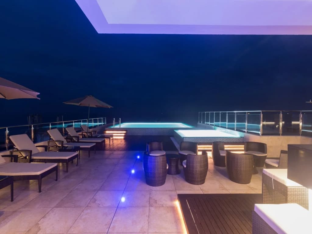 Renuka City Hotel - photo 16