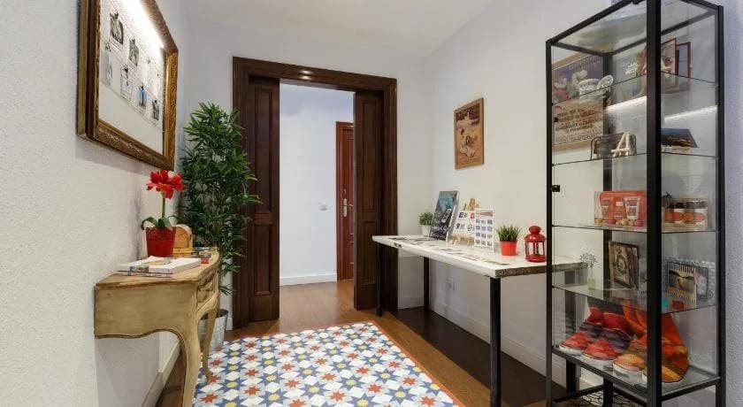 Sweet BCN Traveller House - photo 10