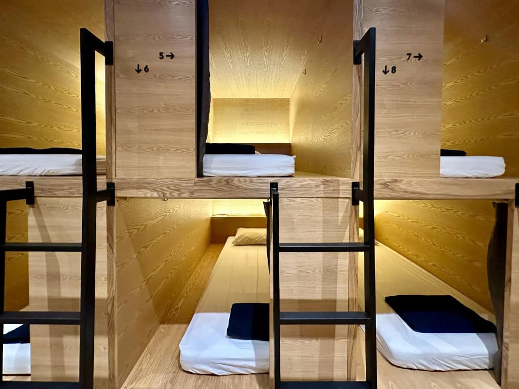 The Frame Guesthouse - Hostel - photo 27