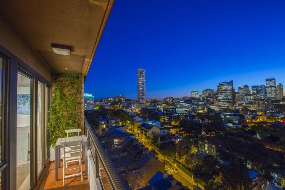 1 BR Park Breathtaking Sydney Skyline - photo 9