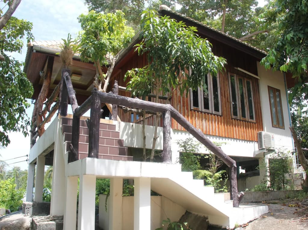 Pimolsuph House - photo 1