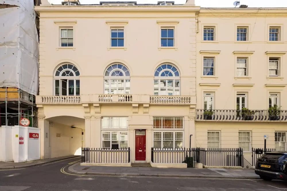 Large 3-bed 5-guest 1841 Duplex House Paddington - photo 1