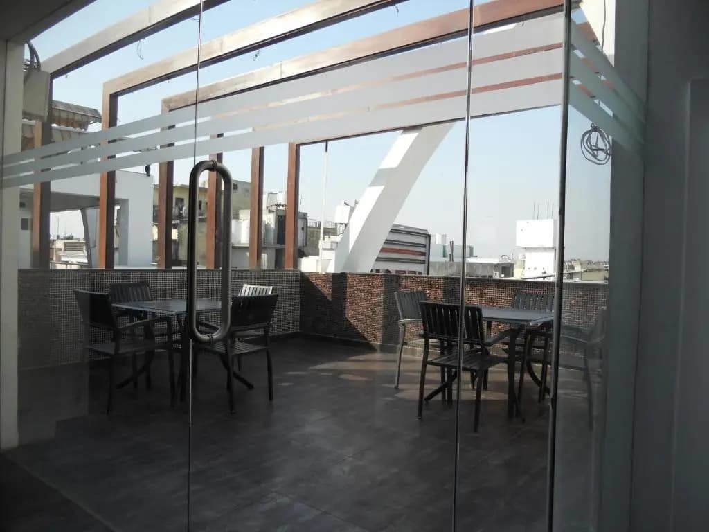 Hotel Grand Godwin - photo 12