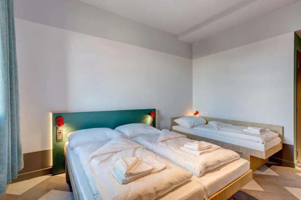 Meininger Hotel Paris Porte De Vincennes - photo 21