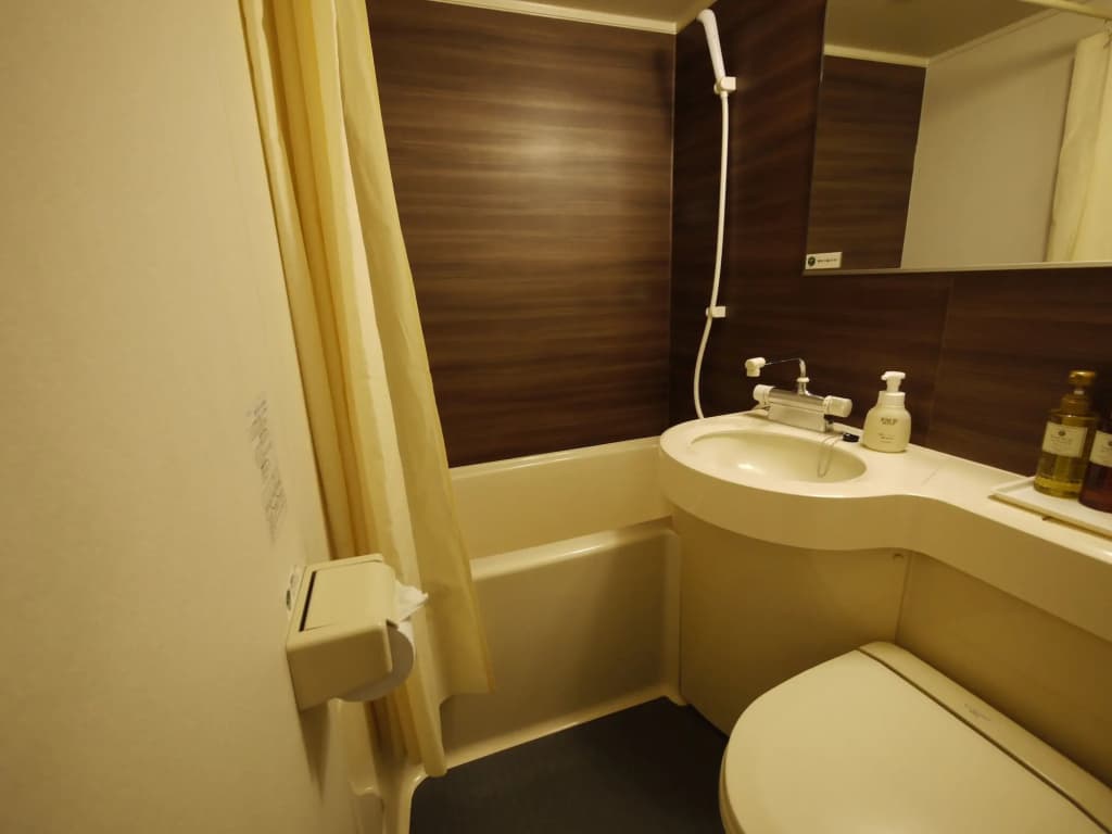 Hotel Route-Inn Tokyo Ikebukuro - photo 14