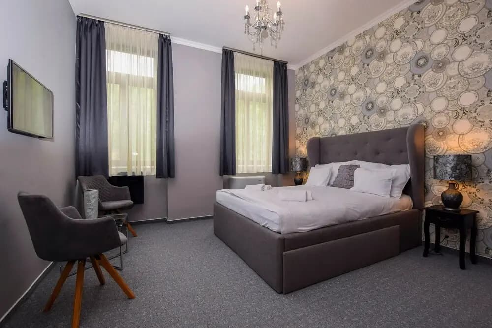 Arch Boutique Hotel - photo 1