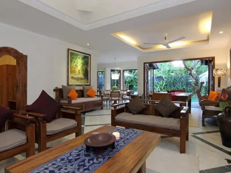 Amaryllis Kedewatan Villa - photo 1