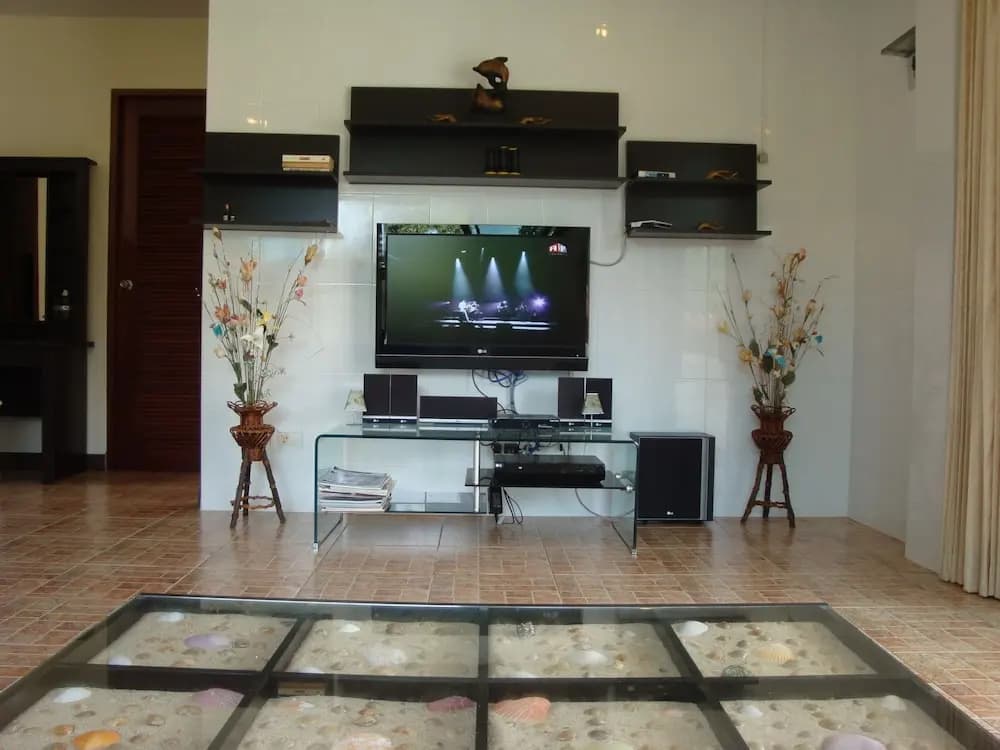 Baan Dork Bua Villa - photo 2