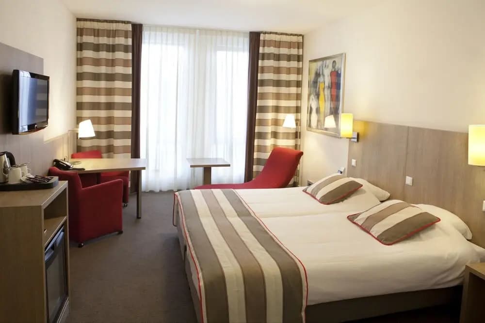 Skotel Amsterdam, Hotelschool The Hague - photo 3
