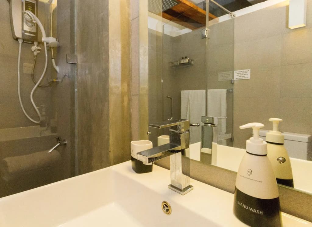 T&V Boutique Hostel - photo 8