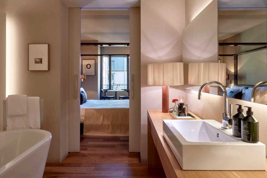 Sir Victor Hotel - photo 5