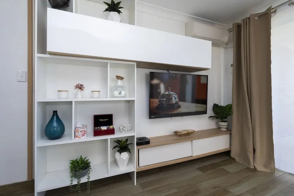 Manly Beachfront Apartment - photo 4