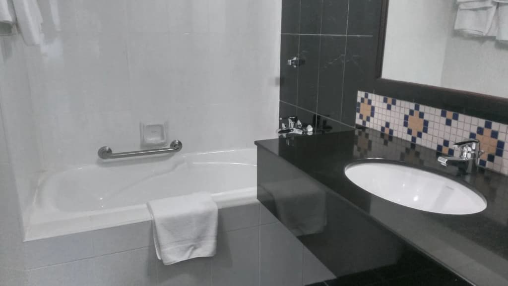 Grand Kampar Hotel - photo 9