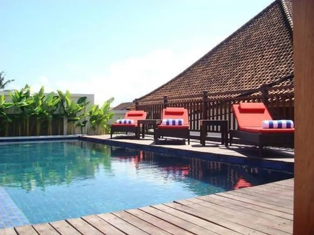 Svarna Hotel Sanur - photo 11