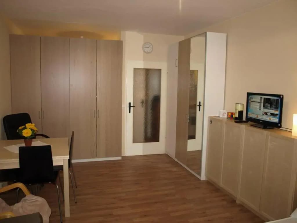 Apartment Rochstrasse Berlin - photo 2