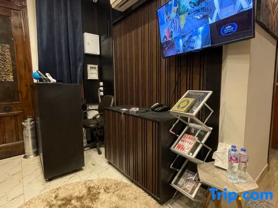 Italia House Hotel - photo 8