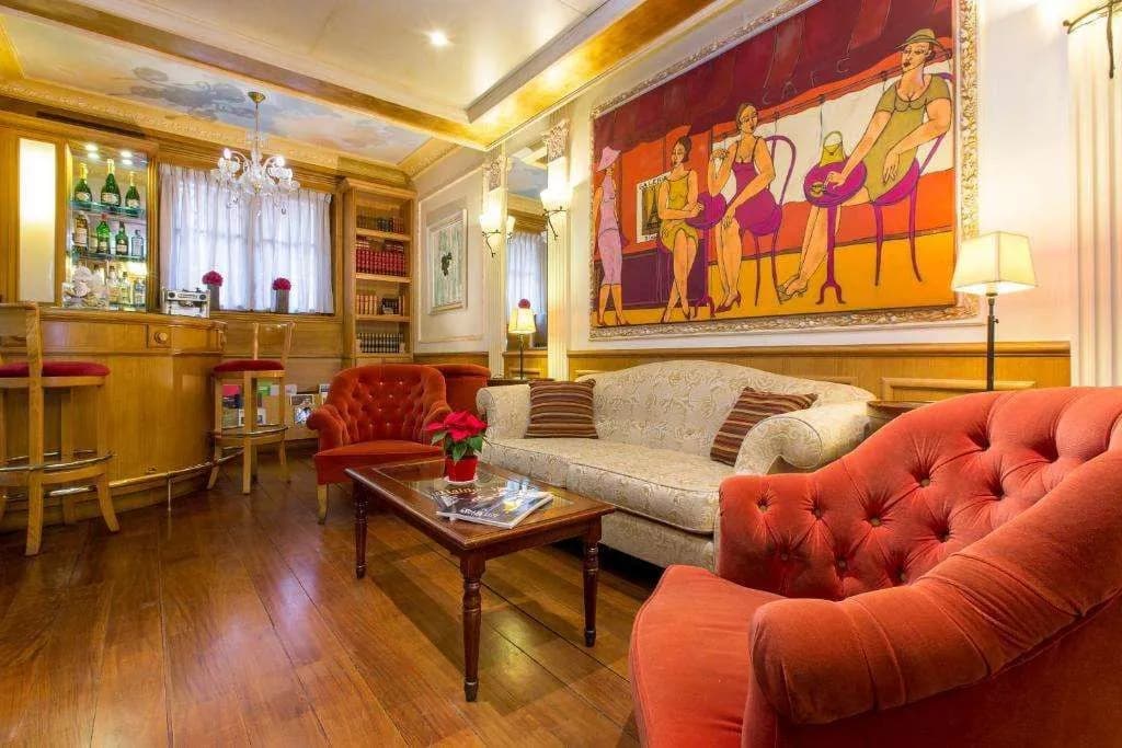 Hôtel Gavarni - photo 26