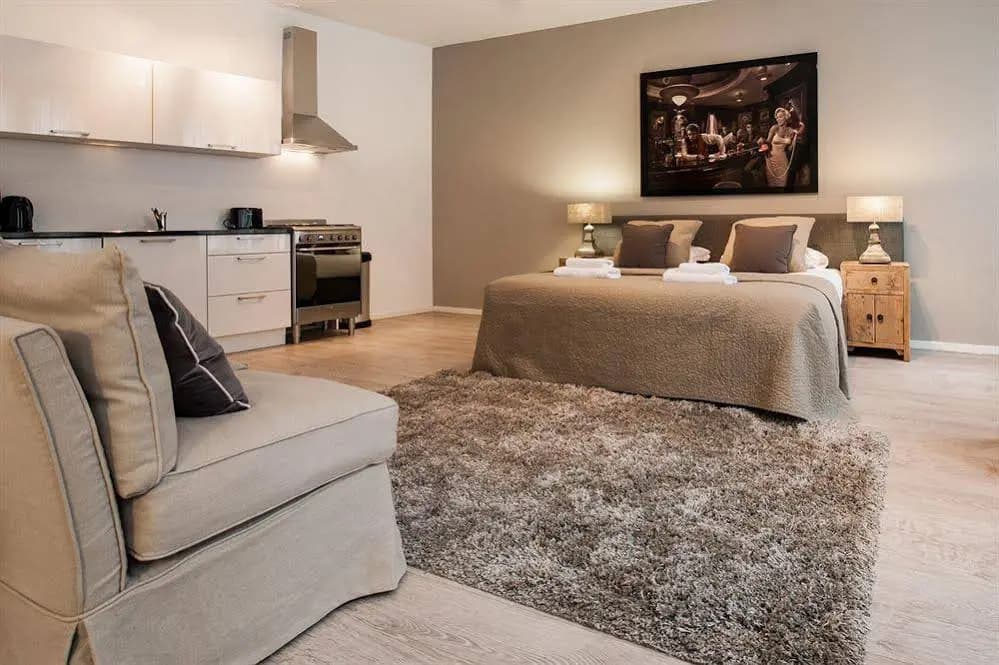 De Pijp Apartment Suites - photo 2