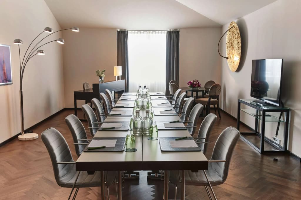 Steigenberger Hotel Herrenhof - photo 21