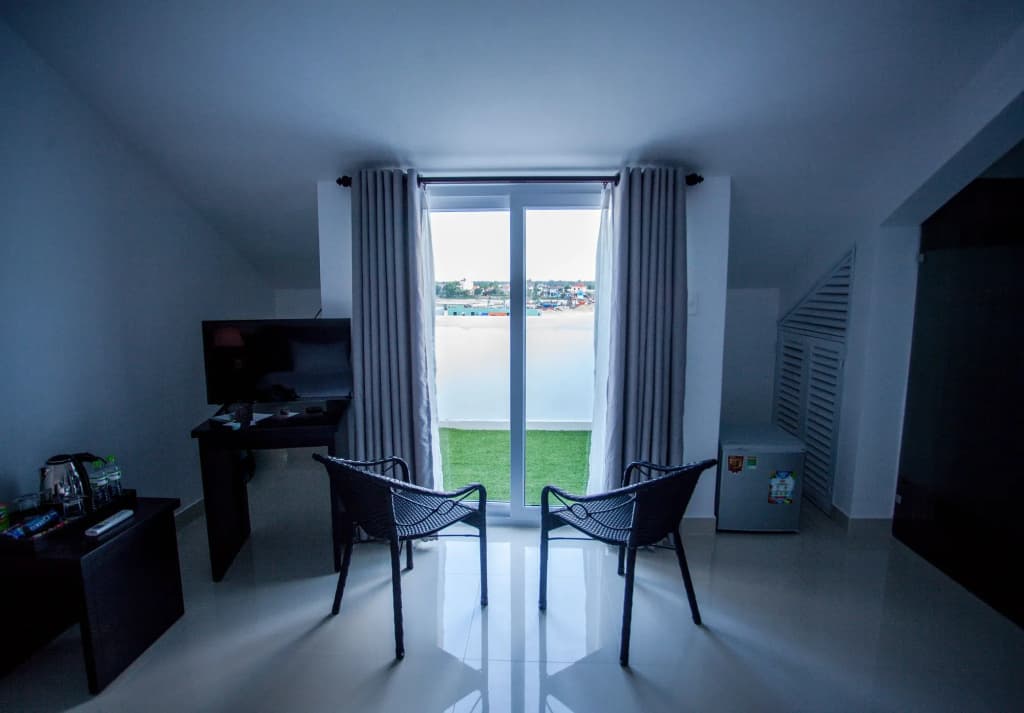 Riverside White House Boutique Hotel - photo 6