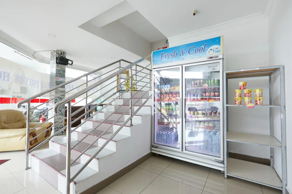 Hotel Pritty - photo 13