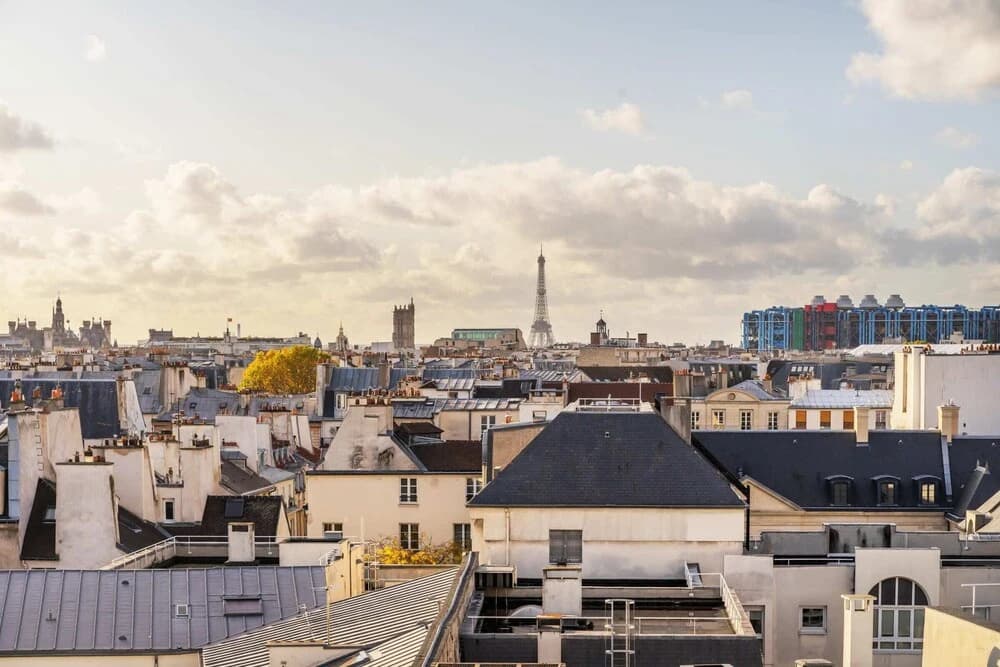 Stylish Vintage 3BR Apartment in Le Marais by GuestReady - photo 11