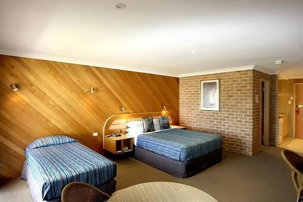 The Hermitage Motel - photo 7