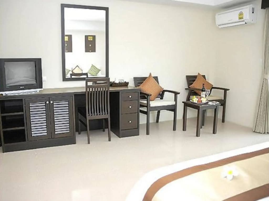 My Hotel Phuket - photo 3