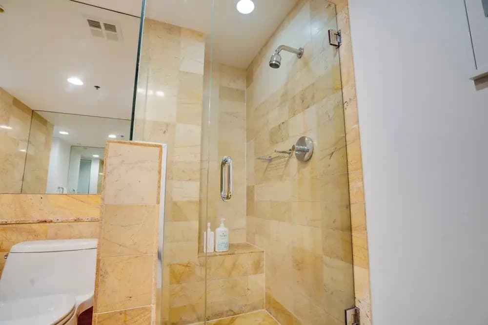 Brickell Ave Suites-Miami - photo 8