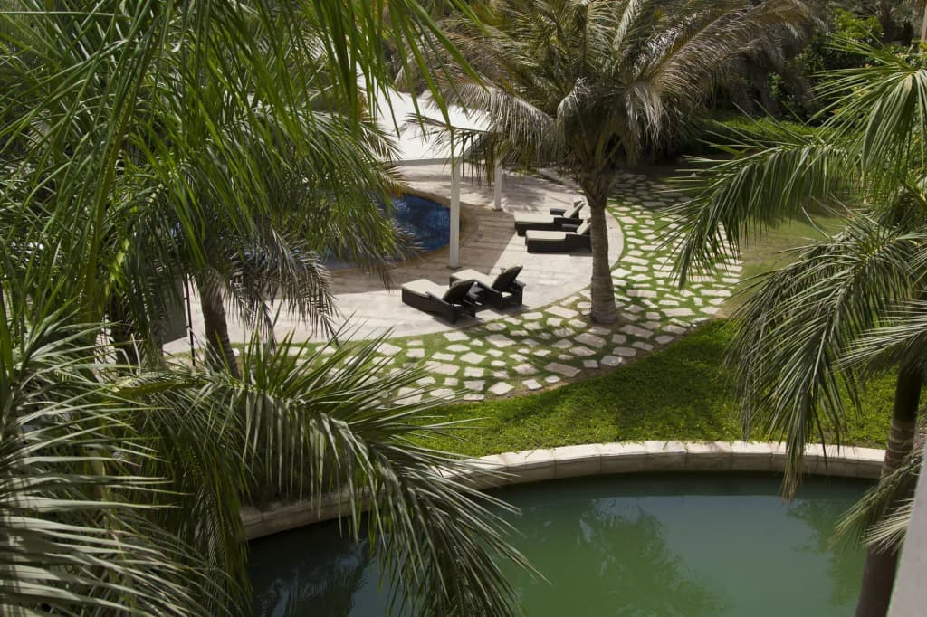 Shangri-La Hotel Apartments Qaryat Al Beri - photo 28