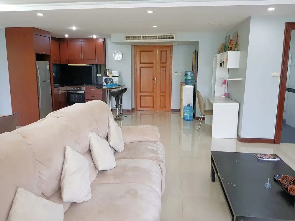 A Large 2 BR-3 Baths 207 Downtown - photo 6
