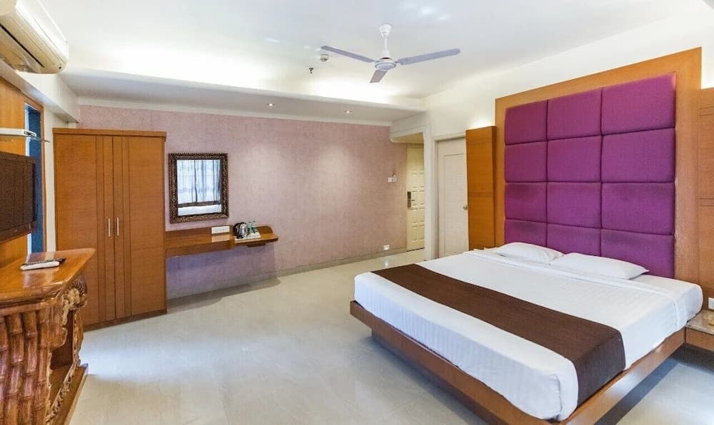 Hotel Seventh Heaven - photo 2